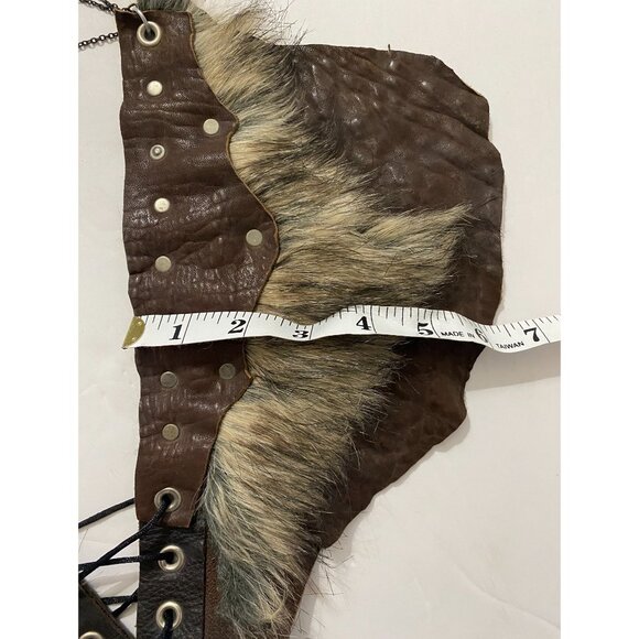 Handmade Leather and Fur Viking Costume Shoulder Epaulettes Costume Cosplay - Picture 8 of 9
